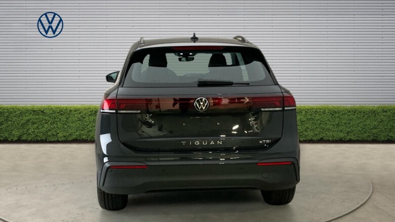 Volkswagen Tiguan 1.5 eTSI 150 Life 5dr DSG Petrol Estate